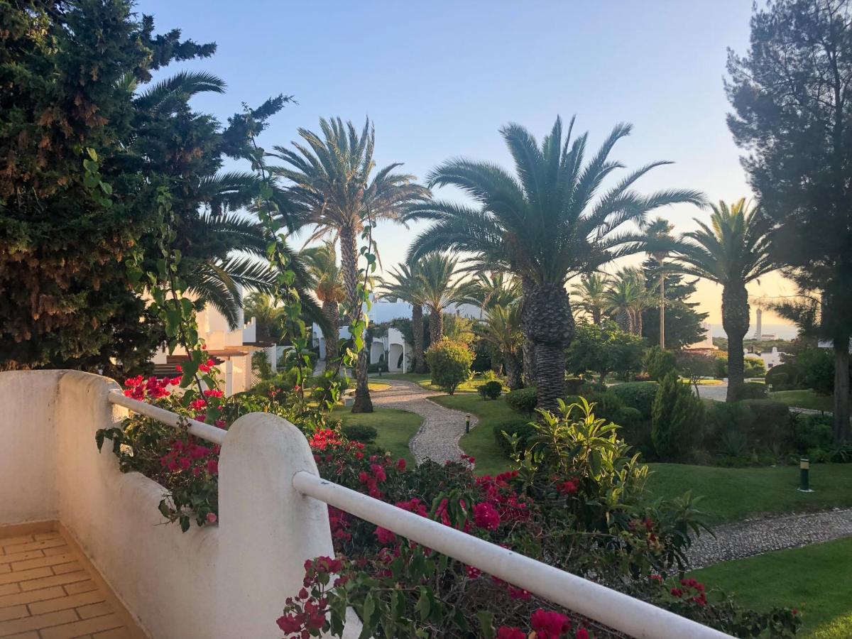 Beautiful Villa With Terrace & Garden Ferragudo  Exteriör bild
