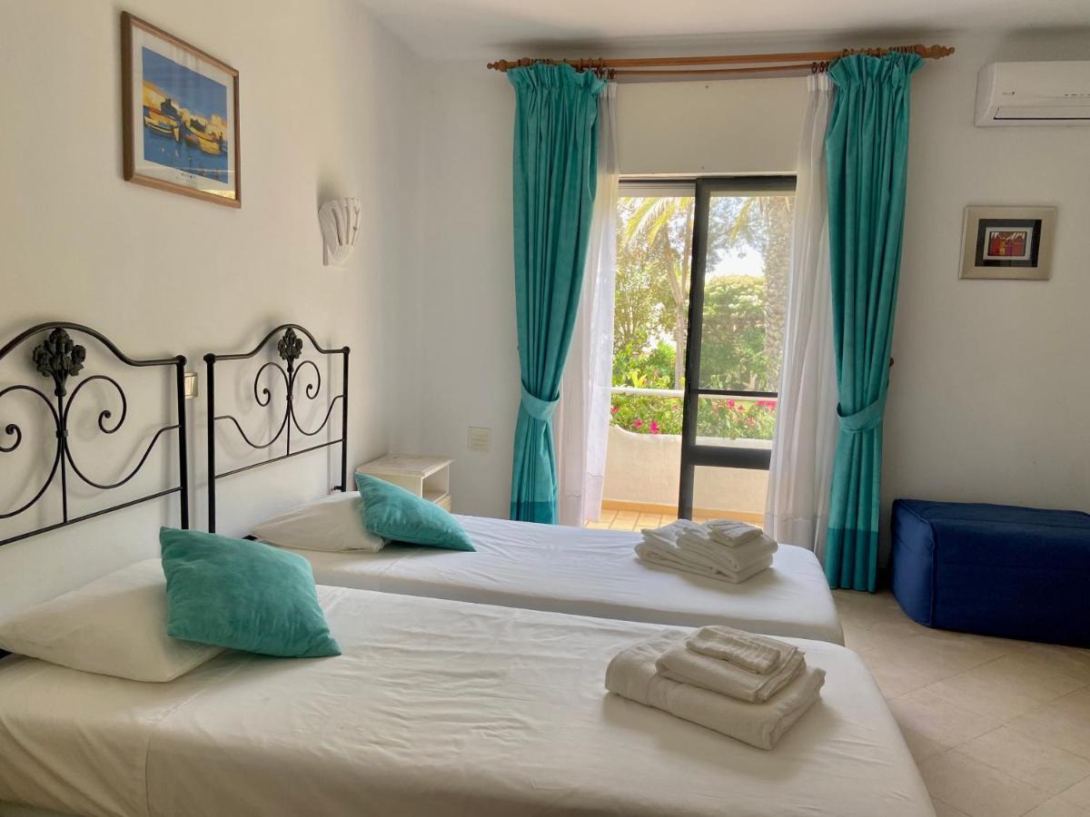 Beautiful Villa With Terrace & Garden Ferragudo  Exteriör bild