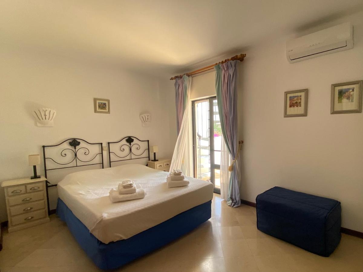 Beautiful Villa With Terrace & Garden Ferragudo  Exteriör bild